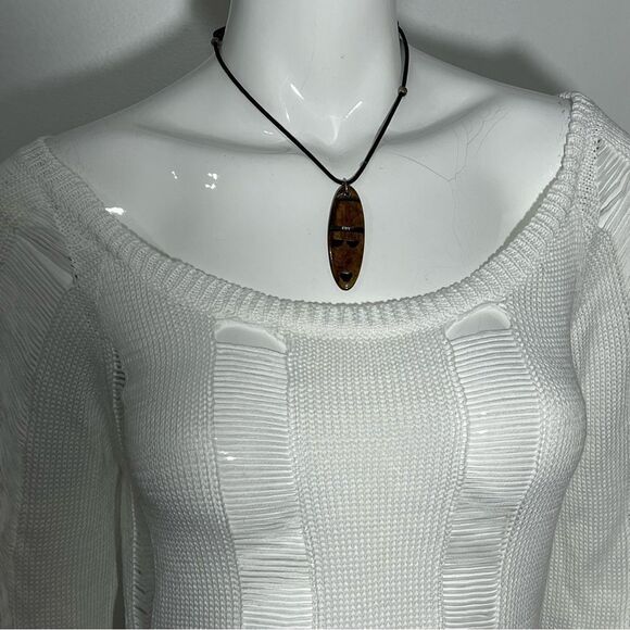 Unbranded Risque White Distressed Romper -- M - Picture 6 of 12